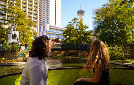 Private Exclusive San Antonio Small Group Walking Tour with Riverwalk Boat Cruise